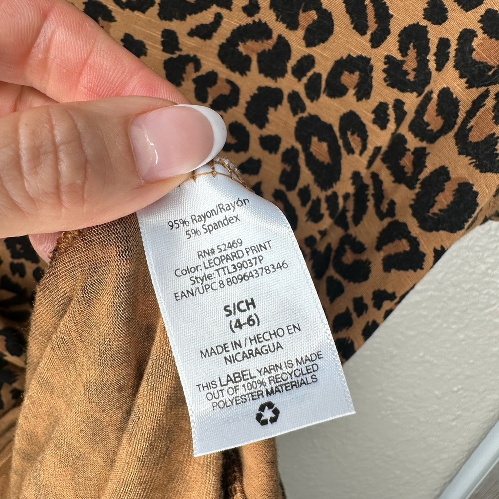 Time And Tru Leopard And Snake Print T-Shirt Bund… - image 7